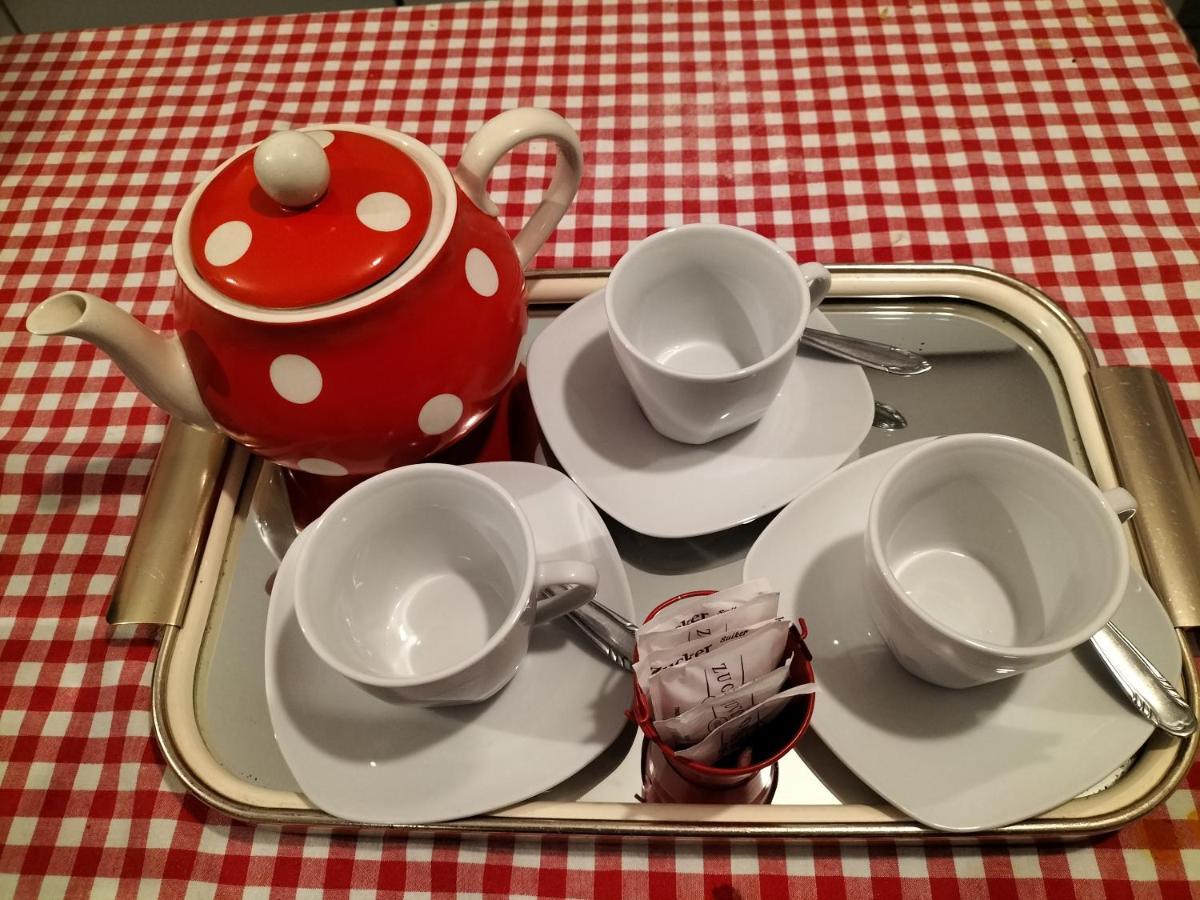 Da Erminia Acomodação com café da manhã Verdabbio Exterior foto